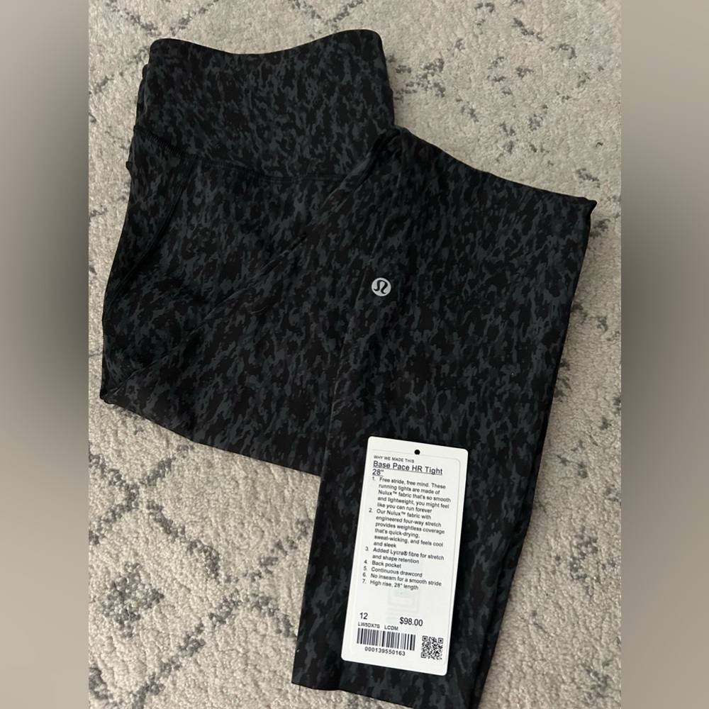 Lululemon Base Pace legging - 28” - size 12